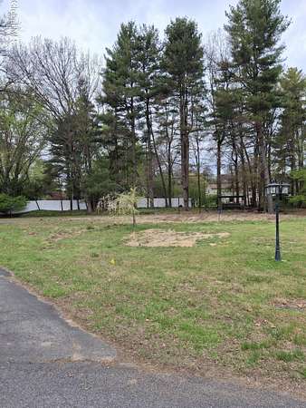 0.92 Acres of Residential Land for Sale in Clifton Park, New York