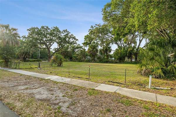 0.17 Acres of Residential Land for Sale in Sarasota, Florida