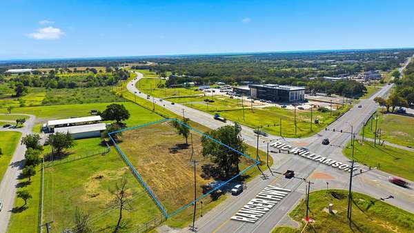 1.26 Acres of Commercial Land for Sale in Weatherford, Texas