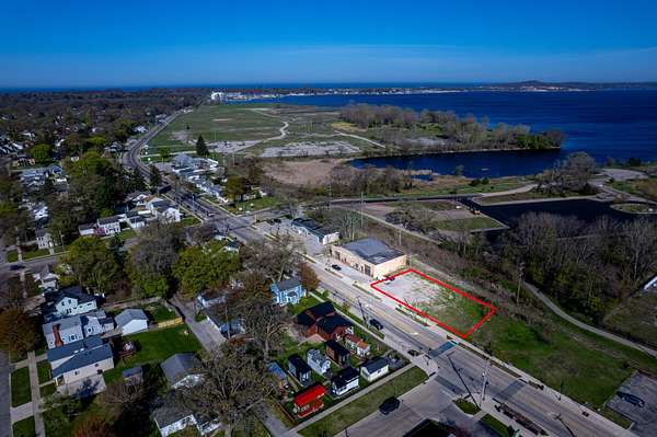 0.24 Acres of Commercial Land for Sale in Muskegon, Michigan
