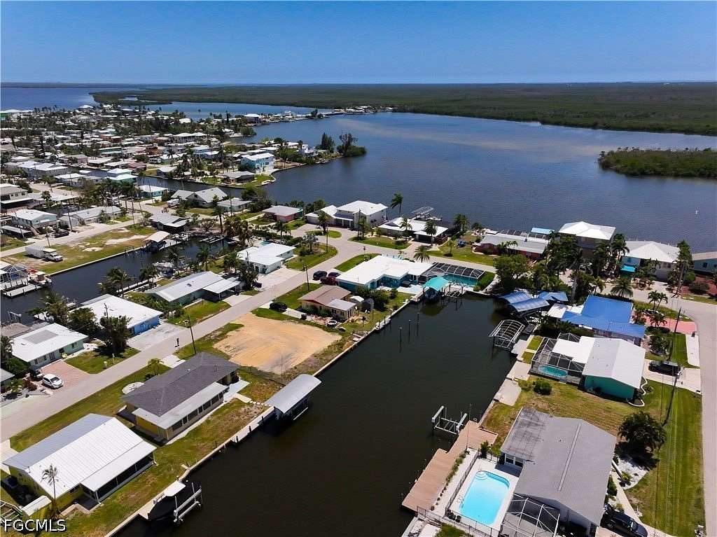 0.14 Acres of Land for Sale in Matlacha, Florida