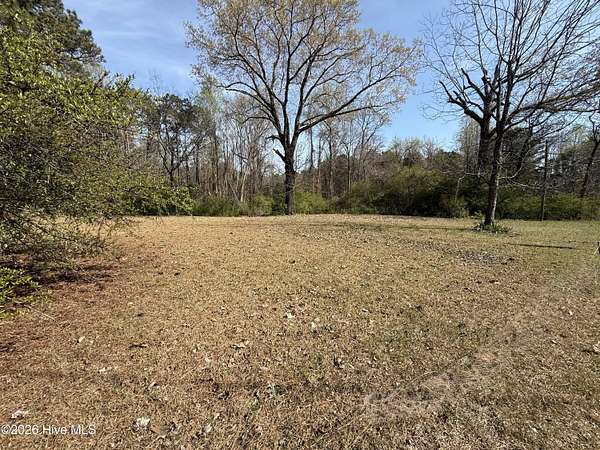 0.75 Acres of Residential Land for Sale in Coats, North Carolina