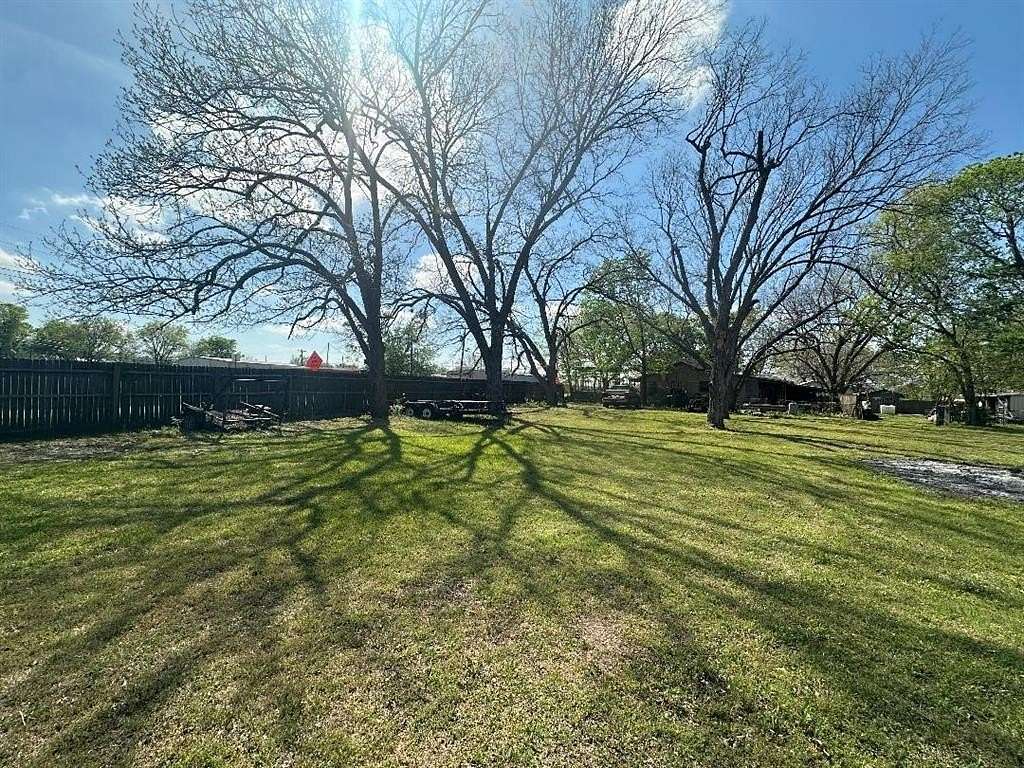 0.3 Acres of Residential Land for Sale in Bells, Texas