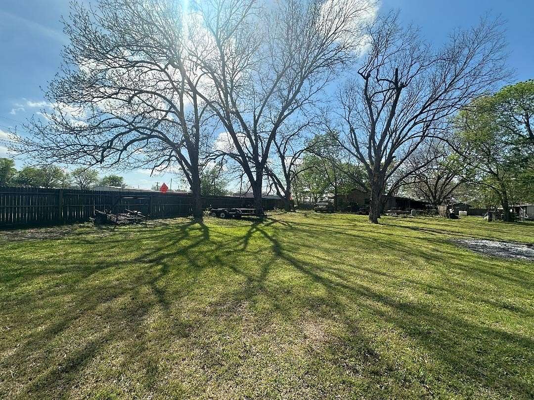 0.3 Acres of Residential Land for Sale in Bells, Texas