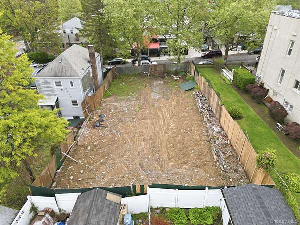 0.12 Acres of Residential Land for Sale in Bronx, New York