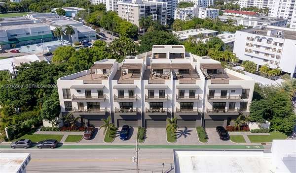 0.37 Acres of Residential Land for Sale in Bay Harbor Islands, Florida