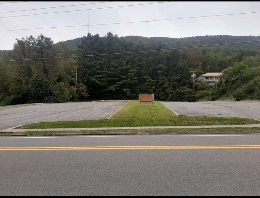 0.95 Acres of Commercial Land for Sale in Bluefield, West Virginia