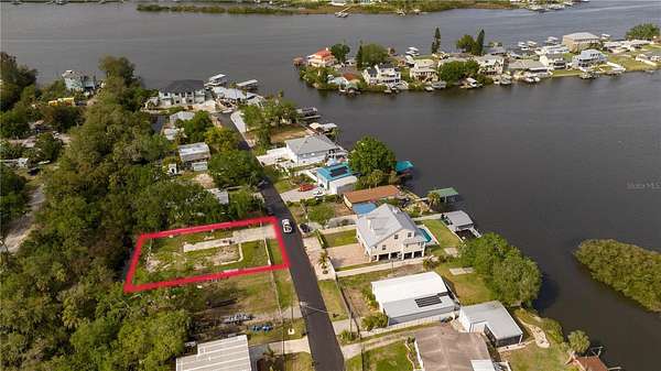 0.27 Acres of Land for Sale in Gibsonton, Florida