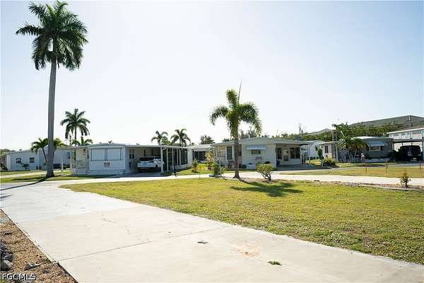 0.1 Acres of Land for Sale in Fort Myers, Florida