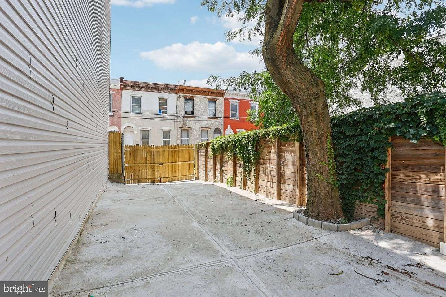 0.01 Acres of Residential Land for Sale in Philadelphia, Pennsylvania