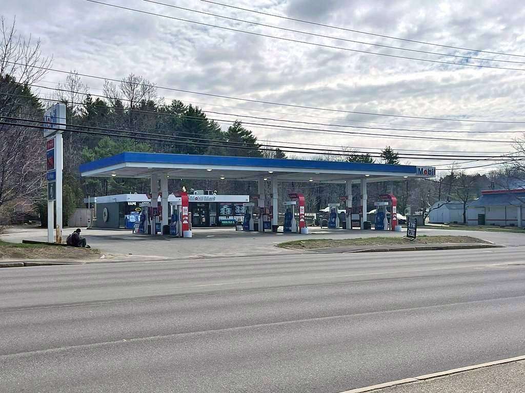 1.12 Acres of Commercial Land for Sale in Auburn, Maine