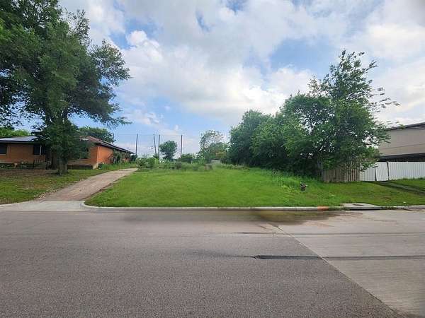 0.17 Acres of Residential Land for Sale in Dallas, Texas