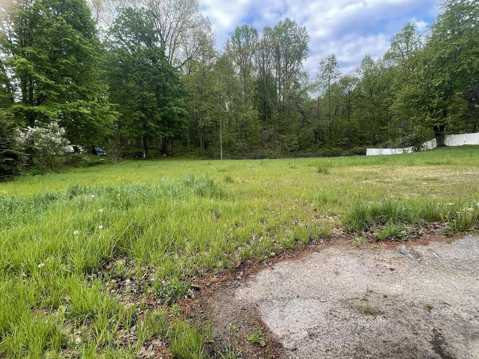 0.74 Acres of Residential Land for Sale in Dowagiac, Michigan