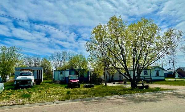 0.39 Acres of Residential Land for Sale in Chinook, Montana