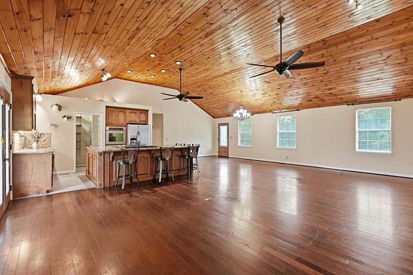 14 Acres of Land with Home for Sale in Brush Creek, Tennessee