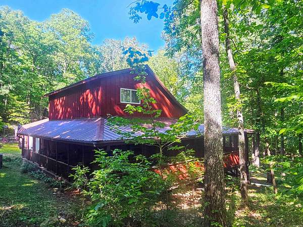 13.5 Acres of Land with Home for Sale in Mountain View, Arkansas