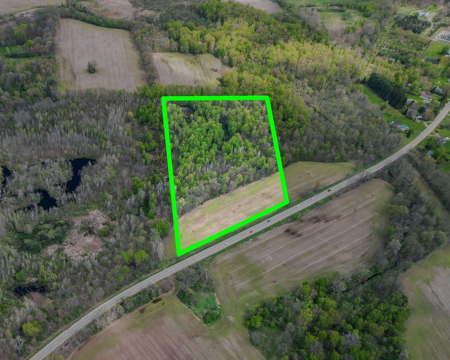 17 Acres of Recreational Land for Sale in Jackson, Michigan