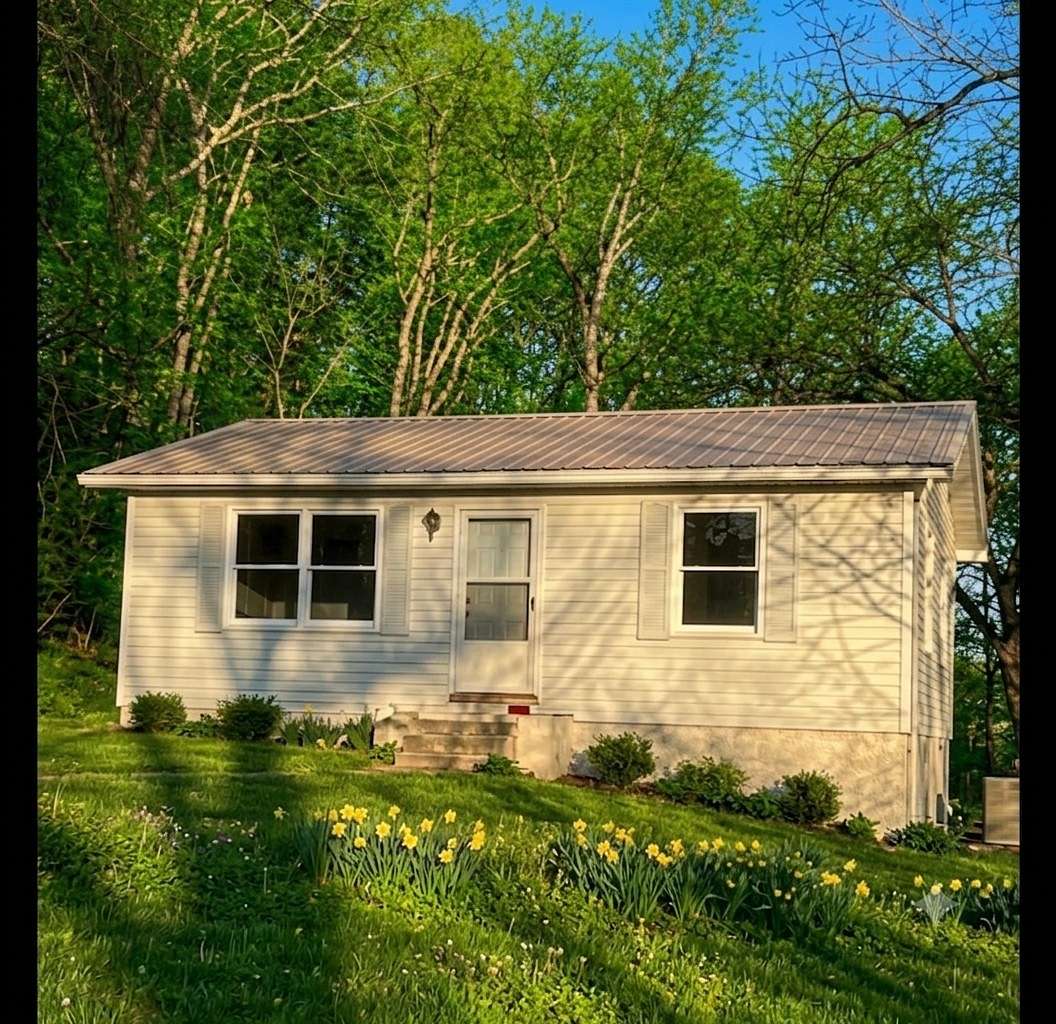 3 Acres of Land with Home for Sale in Waynesboro, Tennessee