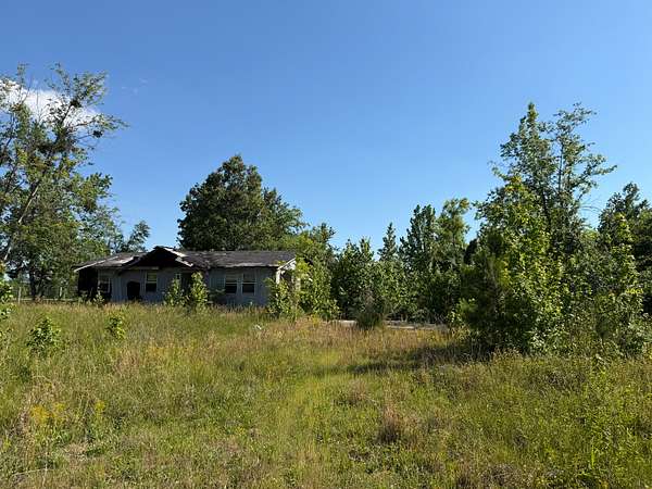 5 Acres of Agricultural Land for Sale in Adamsville, Tennessee