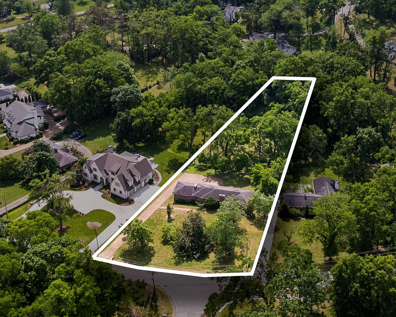 1.13 Acres of Residential Land for Sale in Nashville, Tennessee