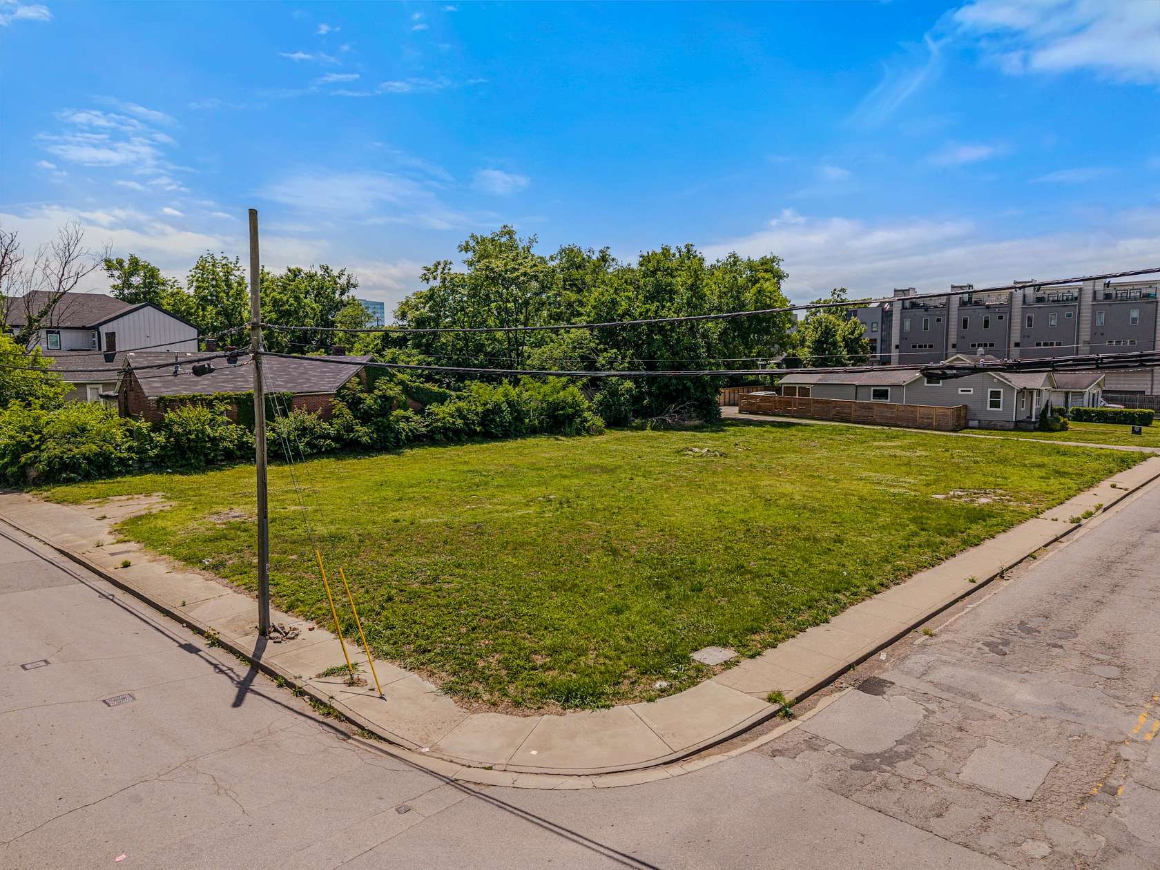 0.41 Acres of Mixed-Use Land for Sale in Nashville, Tennessee