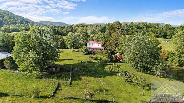55 Acres of Land with Home for Sale in Alderson, West Virginia