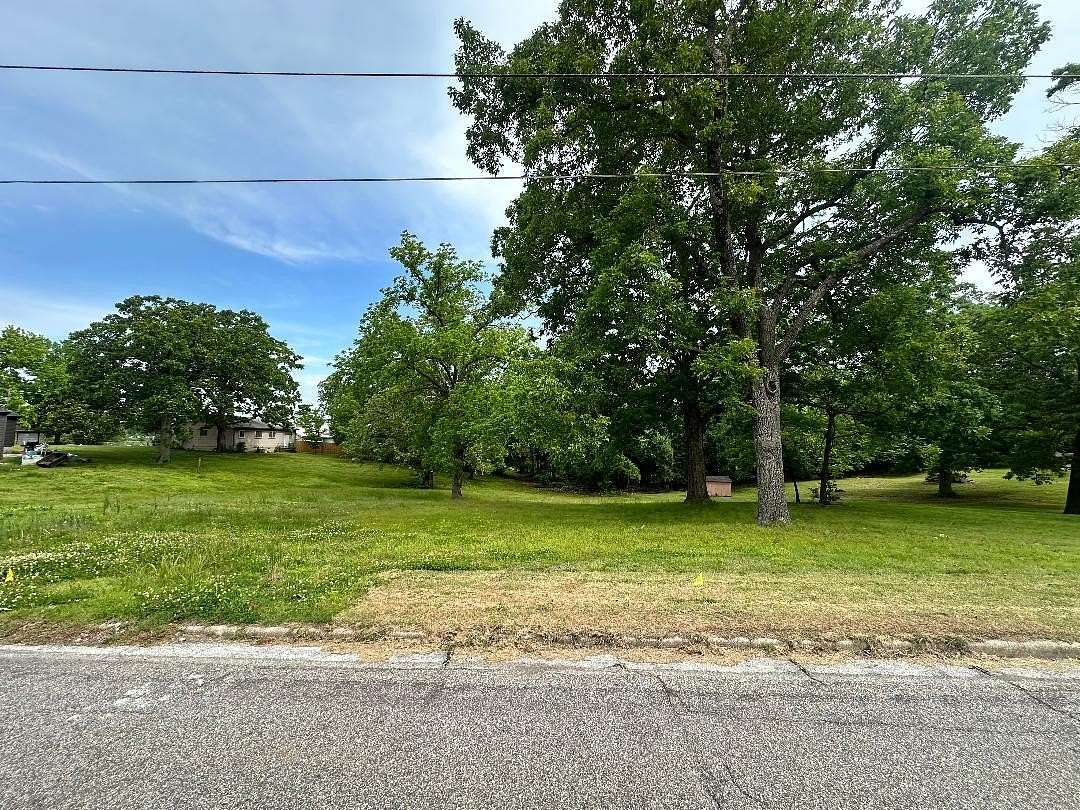 0.44 Acres of Residential Land for Sale in Joplin, Missouri