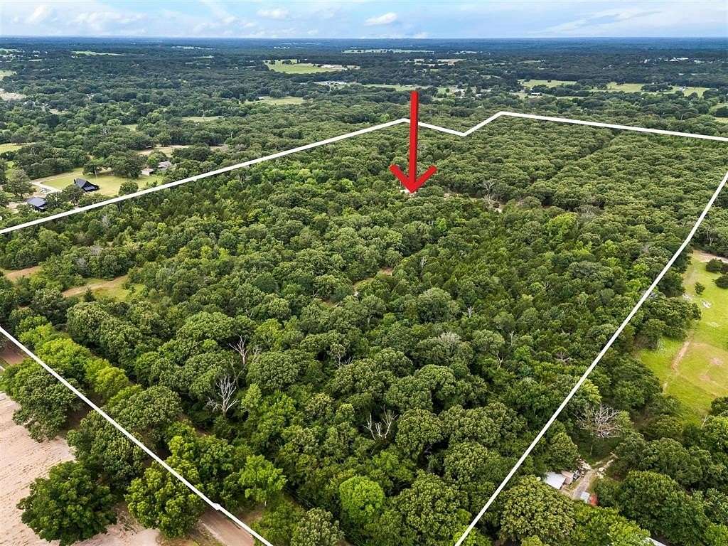 62.1 Acres of Recreational Land with Home for Sale in Fruitvale, Texas