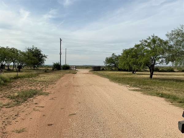 5 Acres of Land with Home for Lease in Abilene, Texas