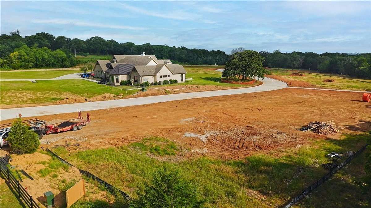 1 Acre of Residential Land for Sale in Southlake, Texas