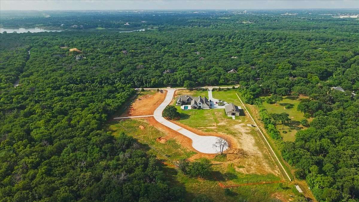 1 Acre of Residential Land for Sale in Southlake, Texas