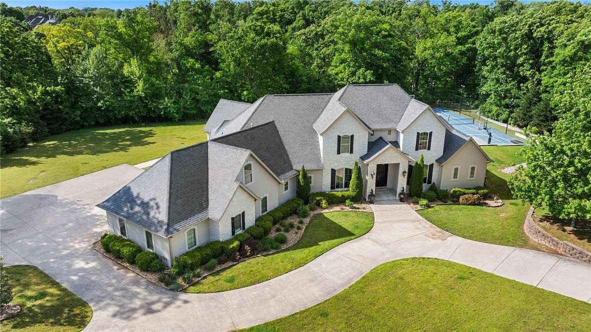 2.86 Acres of Land with Home for Sale in Rogers, Arkansas