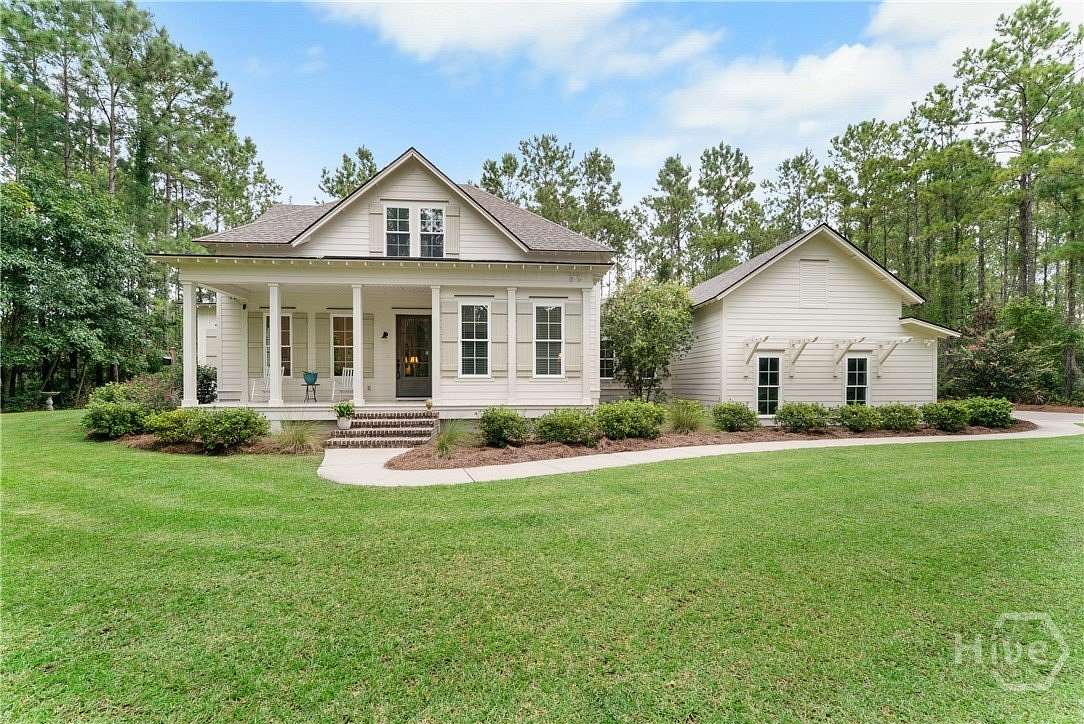 5 Acres of Land with Home for Sale in Richmond Hill, Georgia