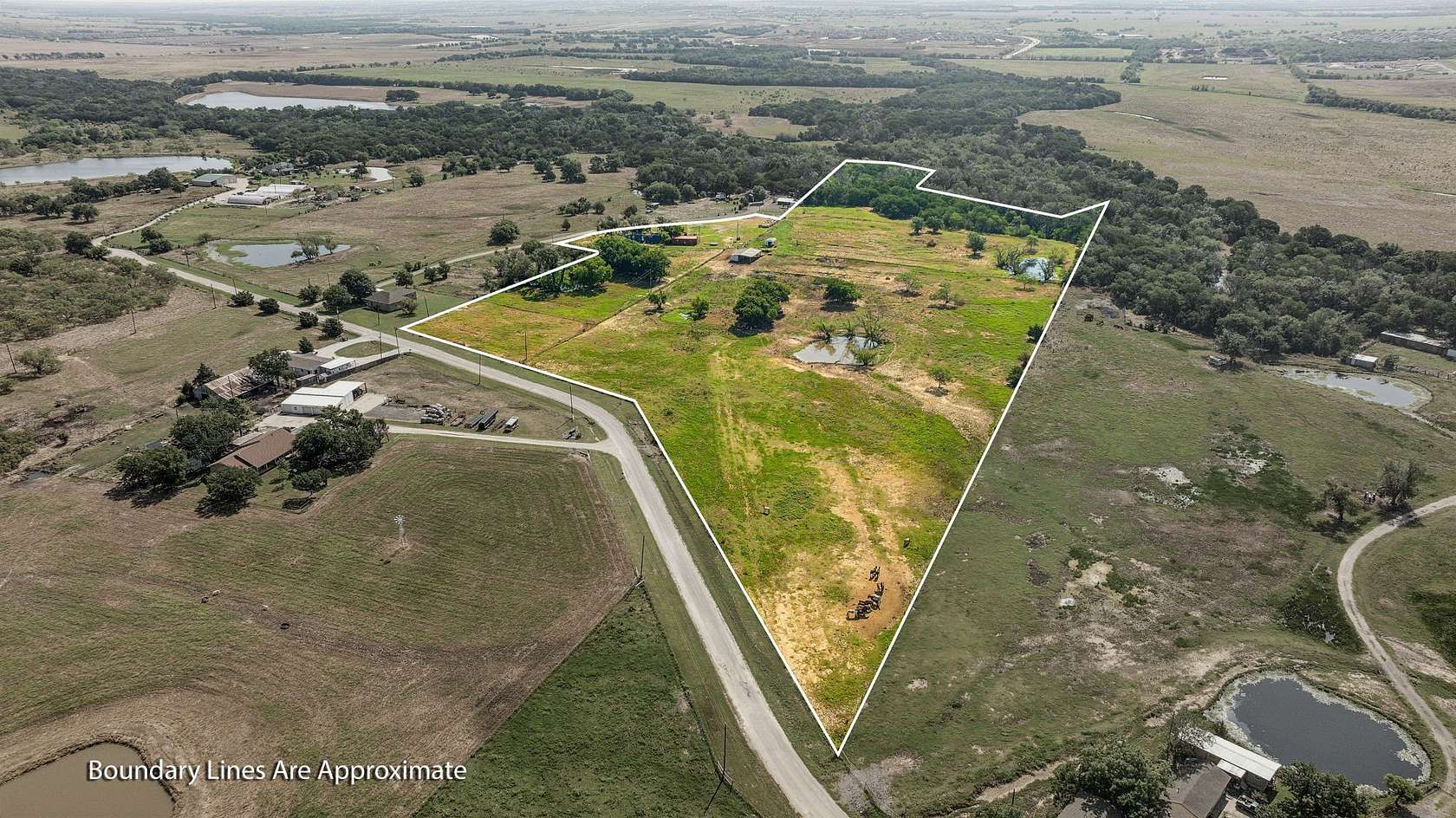 18.7 Acres of Land for Sale in Aubrey, Texas