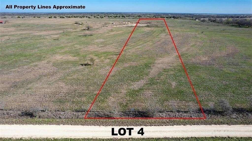 11 Acres of Land for Sale in Clifton, Texas