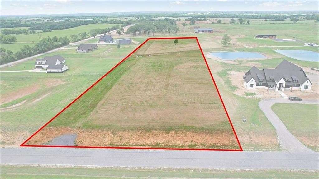 4.86 Acres of Residential Land for Sale in Whitesboro, Texas