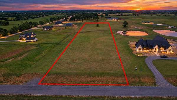 4.86 Acres of Residential Land for Sale in Whitesboro, Texas