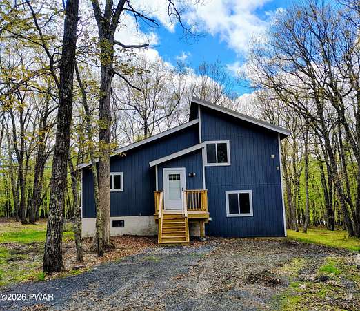5 Acres of Land with Home for Lease in Milford, Pennsylvania