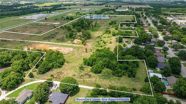 33.9 Acres of Land for Sale in Gainesville, Texas
