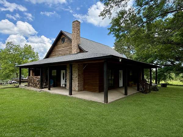 10 Acres of Land with Home for Sale in Kokomo, Mississippi