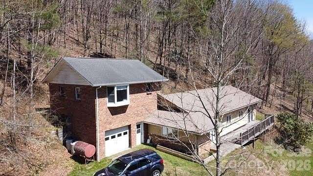 1.5 Acres of Land with Home for Sale in Blowing Rock, North Carolina