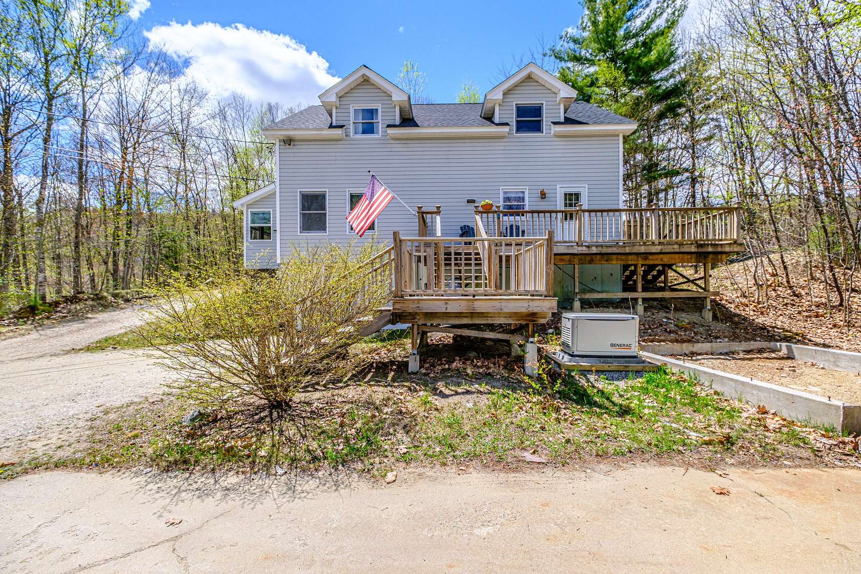 5 Acres of Land with Home for Sale in Paris, Maine
