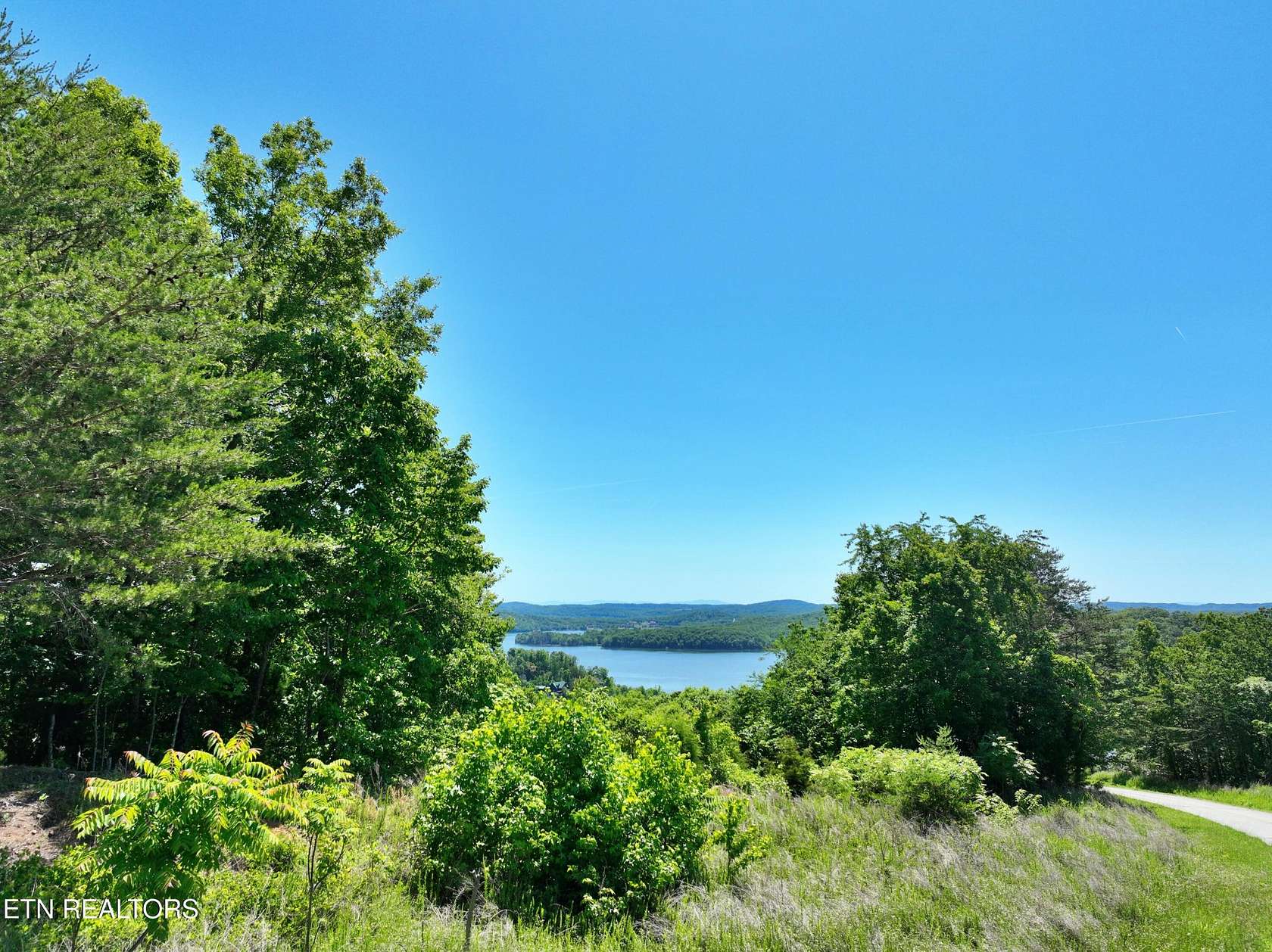 1.22 Acres of Residential Land for Sale in Rockwood, Tennessee