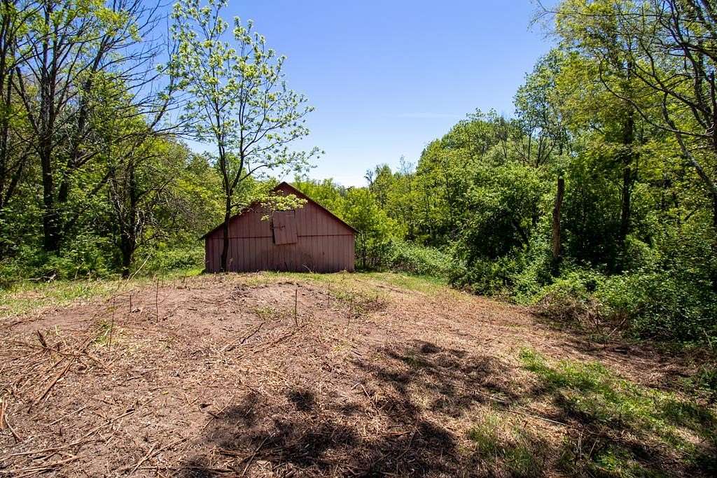 13.9 Acres of Recreational & Residential Land for Sale in Troutdale, Virginia