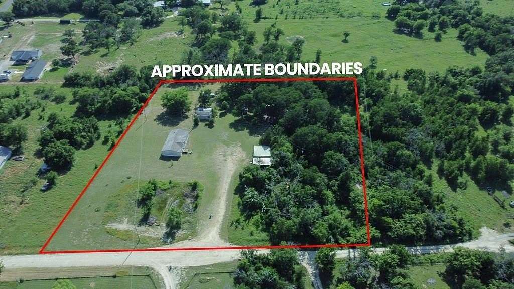 5.33 Acres of Land with Home for Sale in Dublin, Texas