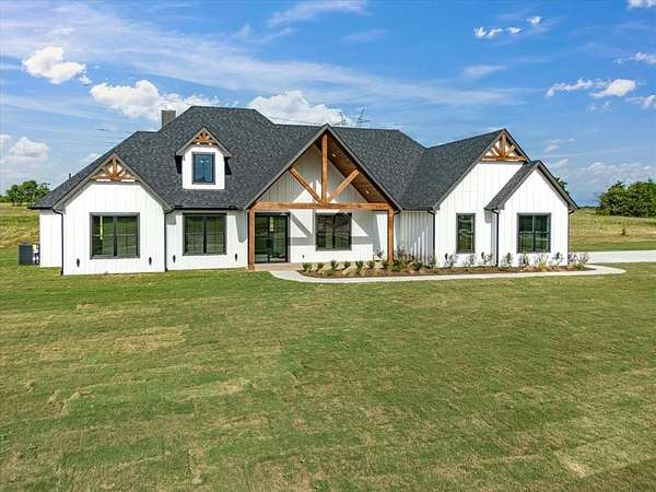 5 Acres of Land with Home for Sale in Alvord, Texas