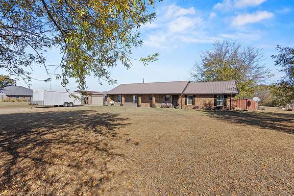 2.39 Acres of Land with Home for Sale in Paris, Texas