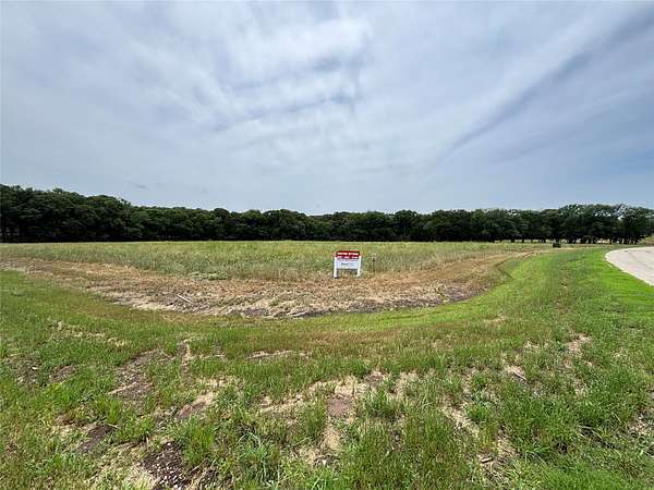 1.3 Acres of Residential Land for Sale in Pottsboro, Texas