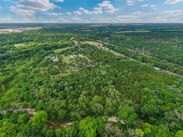 8.82 Acres of Residential Land for Sale in Lancaster, Texas
