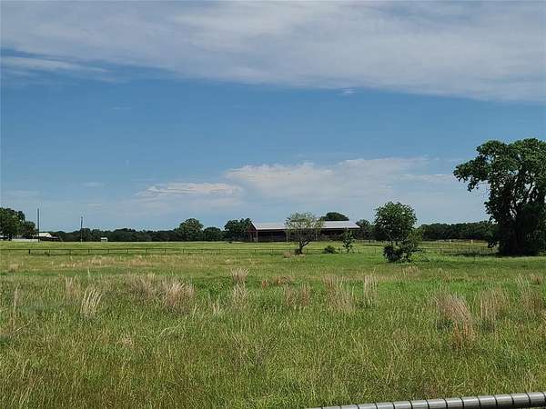 4.3 Acres of Land with Home for Sale in Boyd, Texas